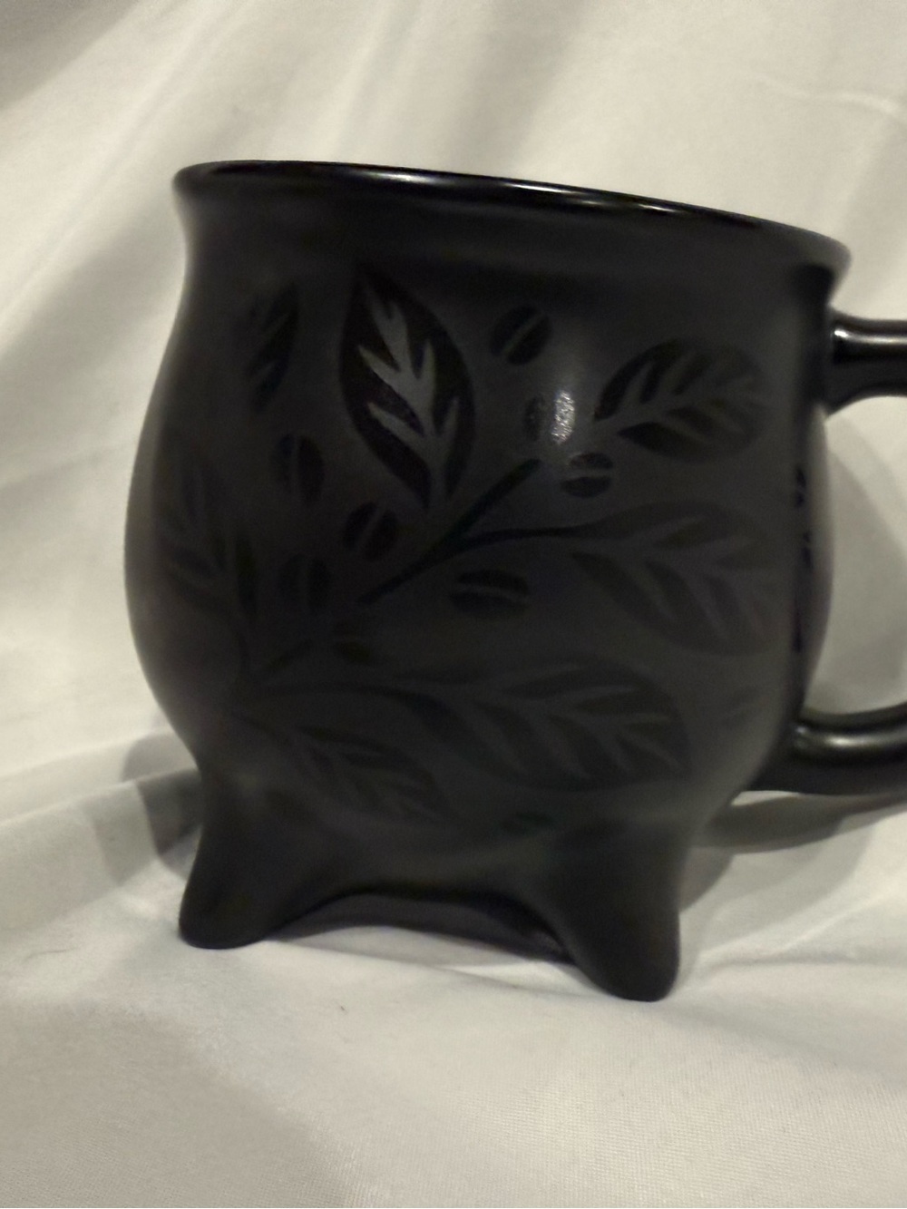 Starbucks 2026 Halloween Cauldron 14oz Black Mug New Release - Picture 2 of 4